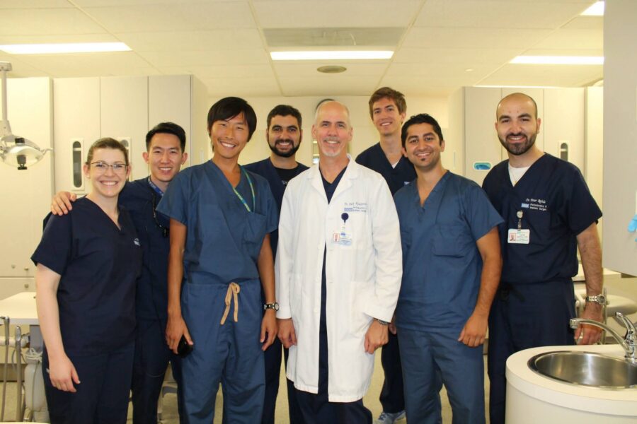 PD Dr. Babak Sayahpour with the team from the Department of Periodontology and Implantology during his advanced training at UCLA in Los Angeles